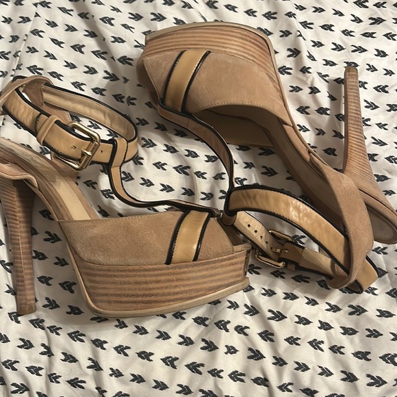 Fendi Authentic Designer Platform Heels - Picture 2 of 7